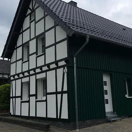 Fewo Eifeler Edelsteine „Aquamarin“ Schleiden Eksteriør billede